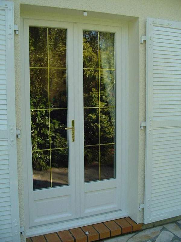 Menuiseries fenêtres et volets installation Gif sur Yvette